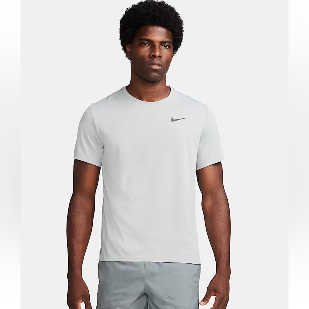 Nike Running Men's Gray T-Shirt/L